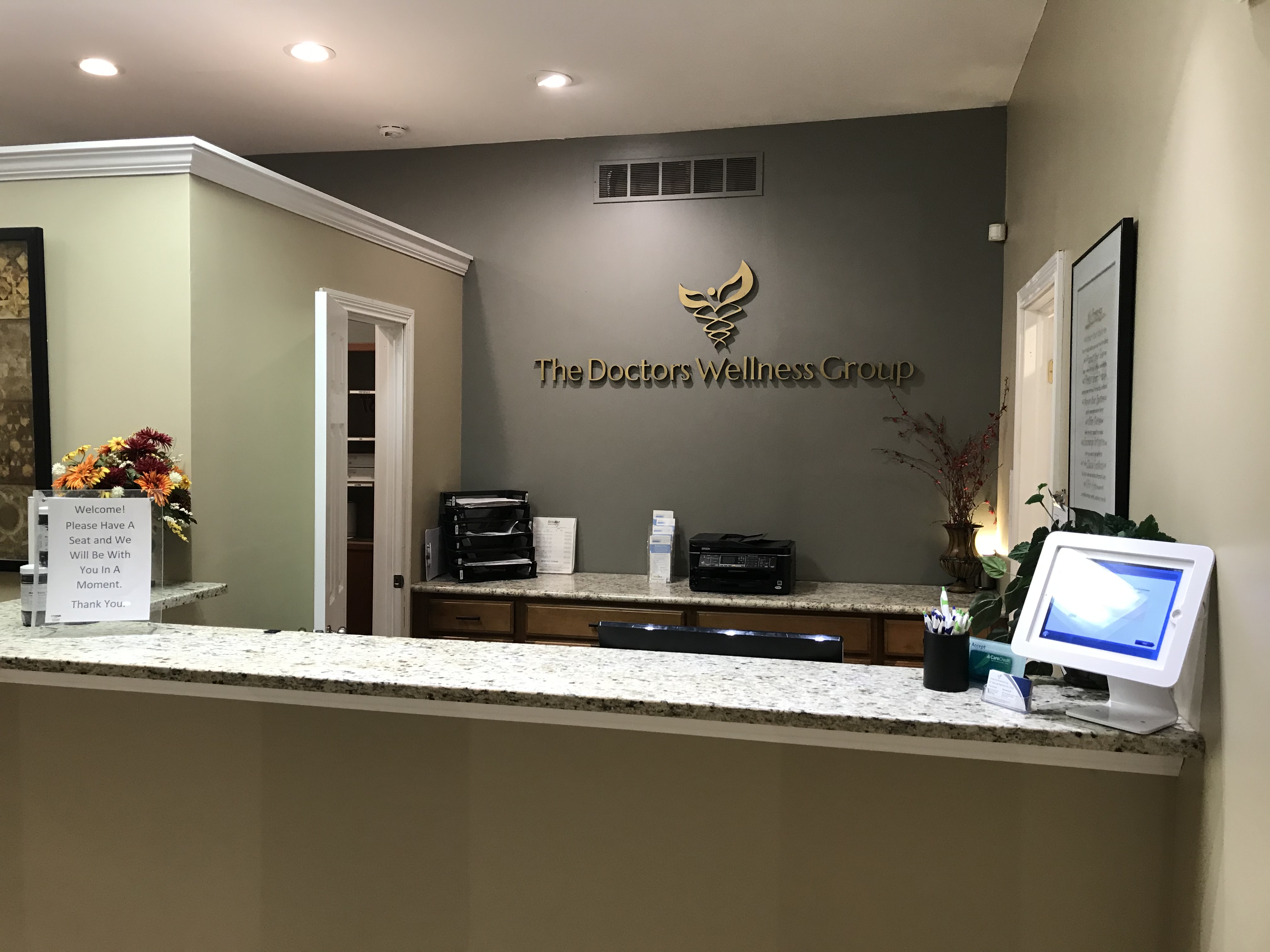 The Doctors Wellness Group Front Desk